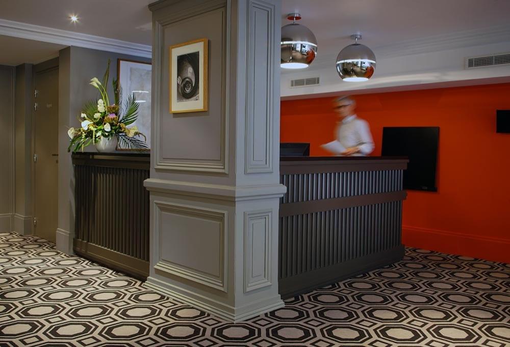 Hotel Le Cinq Hyper - Centre Chambery Interior foto